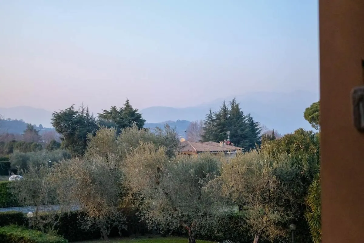 Casa Della Rocca Lago Di Garda Manerba del Garda Italien